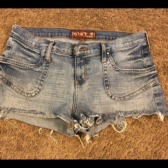 Hint Jean shorts - Picture 1 of 3